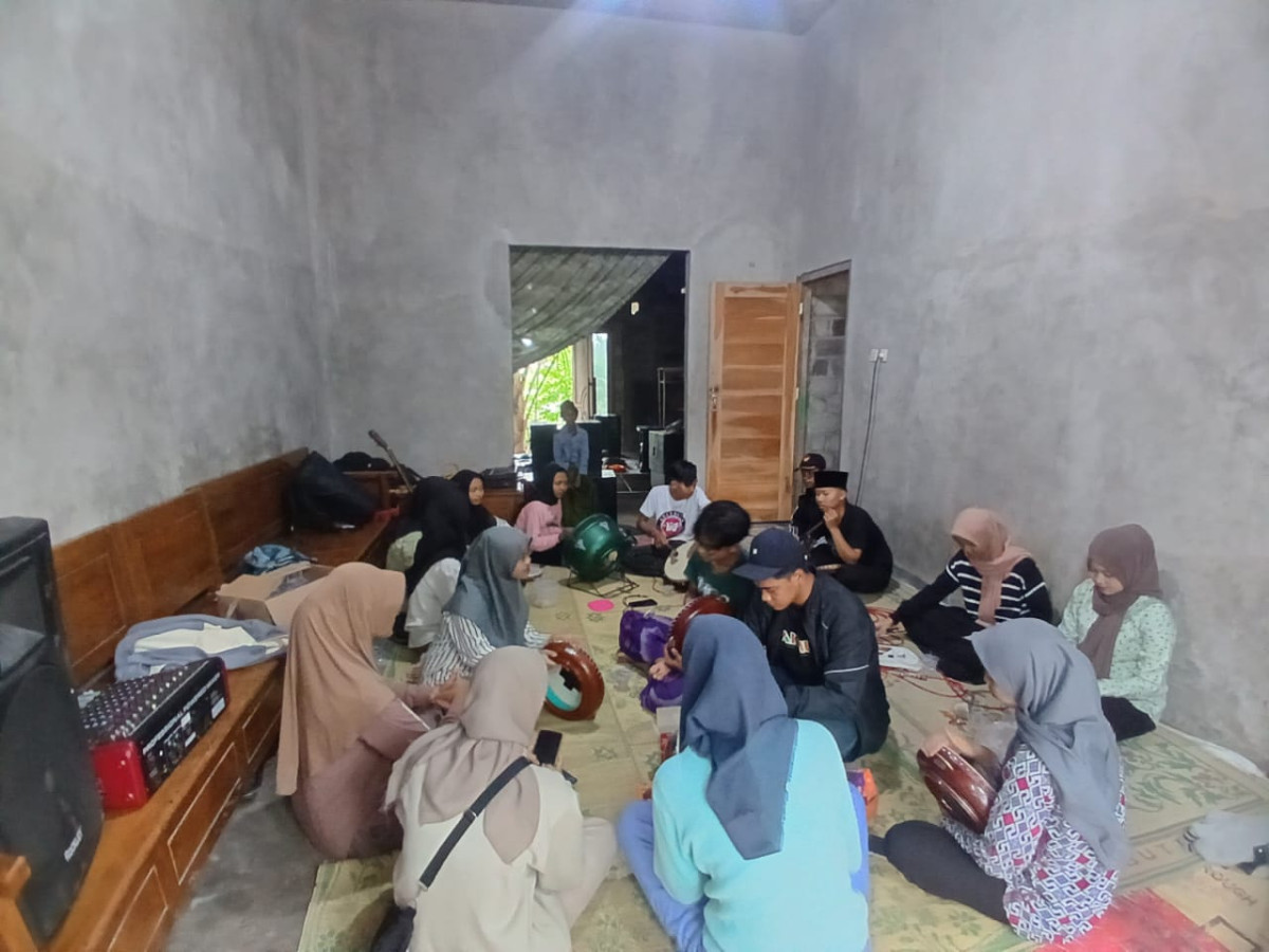 Latihan hadroh ippnu