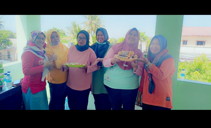 Pembinaan pembuatan PMT Lokal