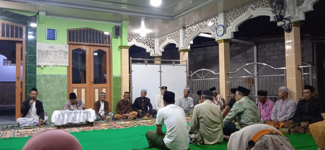 Pngajian mlm minggu kliwon randu pogoq cokrogaten