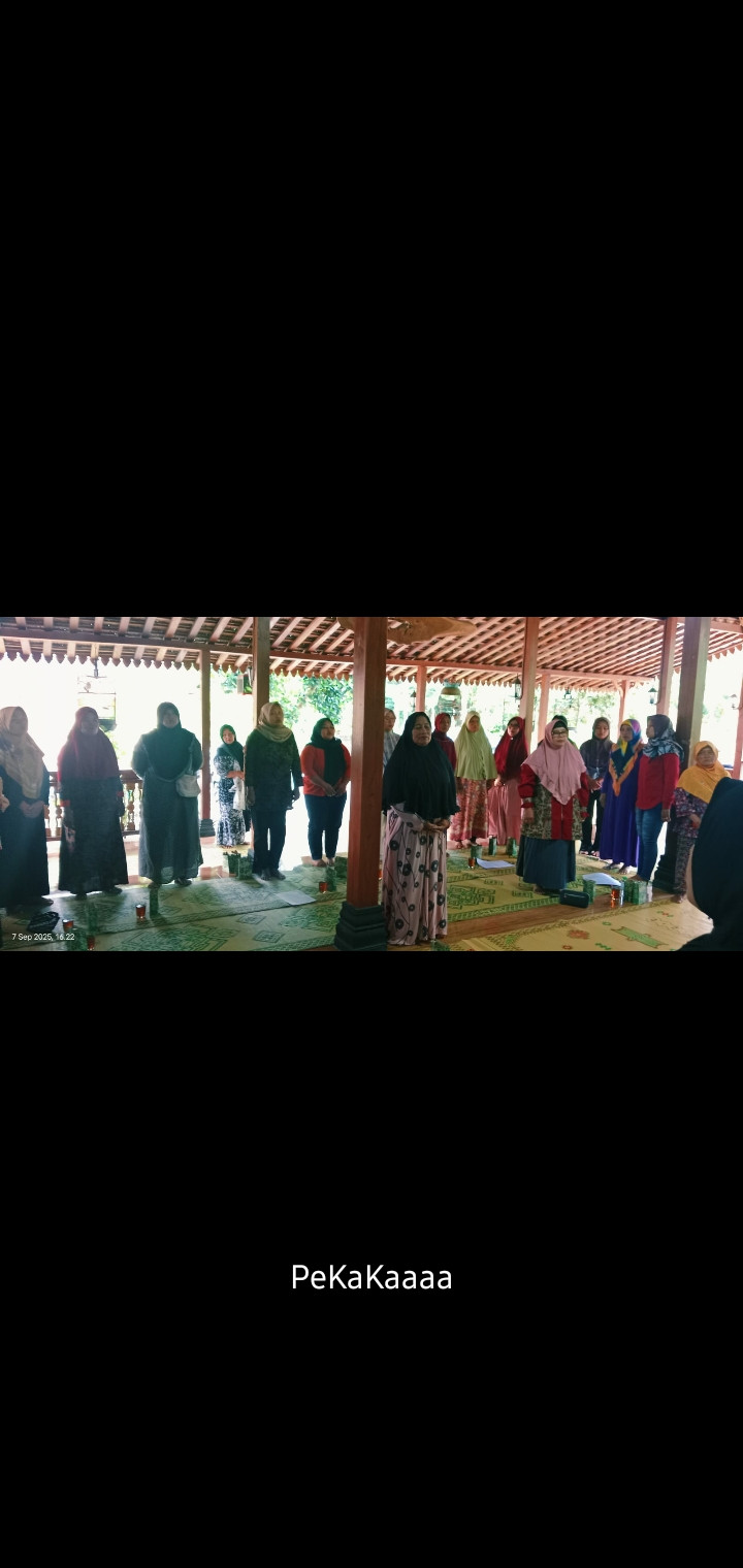 Pertemuan pkk rw 11 randupogoq cokrogaten