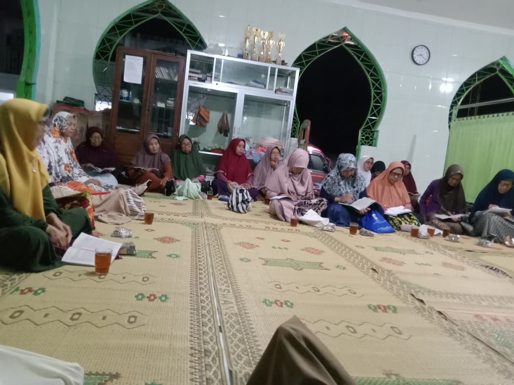 Kajian Tafsir Masjid Jami'ul Khasanah Sorasan