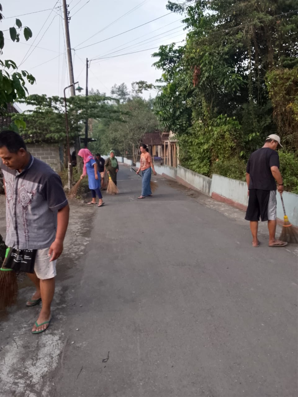 Minggu Bersih Warga Dusun Sorasan