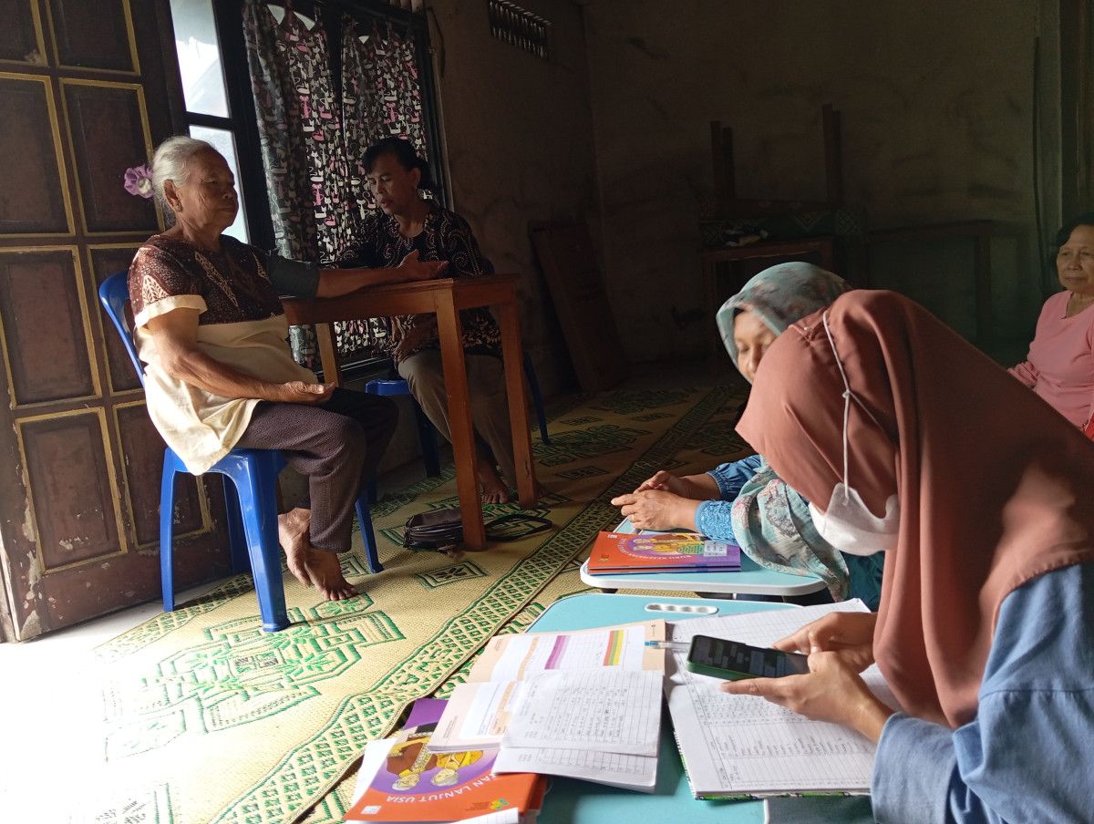 Posyandu lansia dusun koroulon Kidul