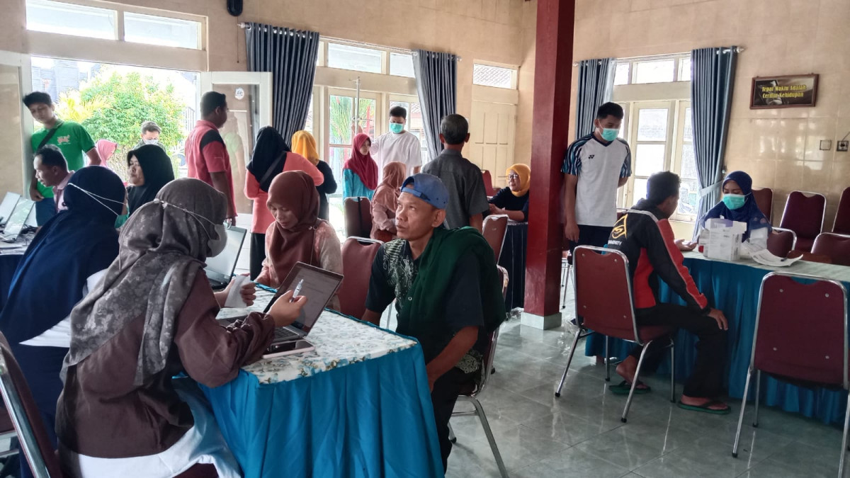 Warga Kragilan posyandu disabilitas