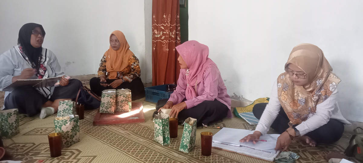 Kader Kragilan mengikuti pembinaan KB