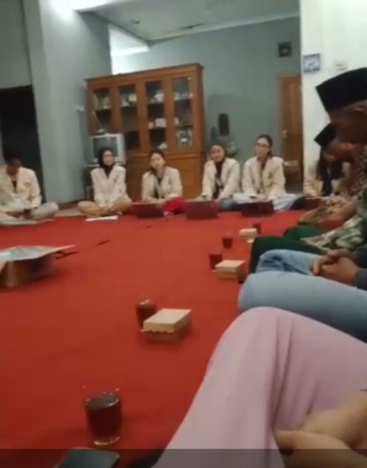 Kader Kragilan mengikuti pembinaan kesehatan