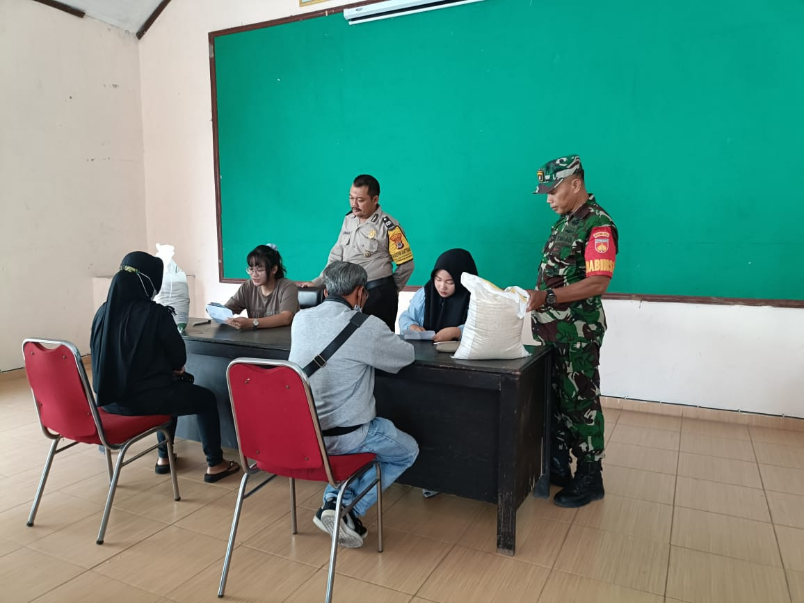 Penyaluran Bantuan Beras Bulog Bulan November 2023