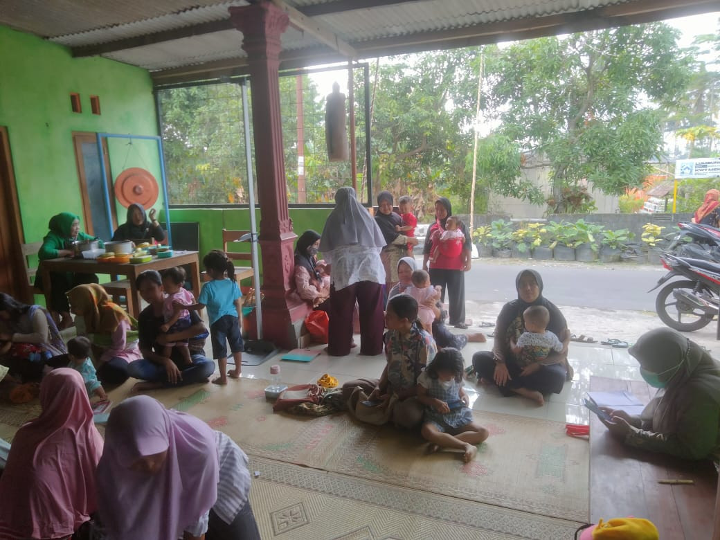 Posyandu balita ngalian