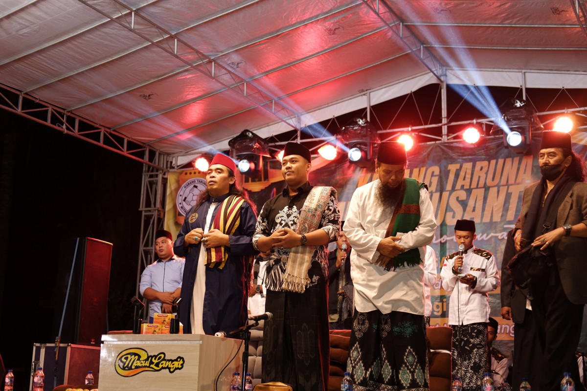 Pengajian akbar macul langit