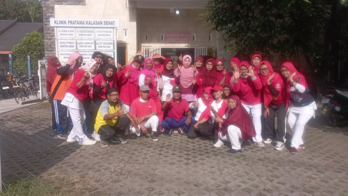 Ngajar senam prolanis dr Kumala