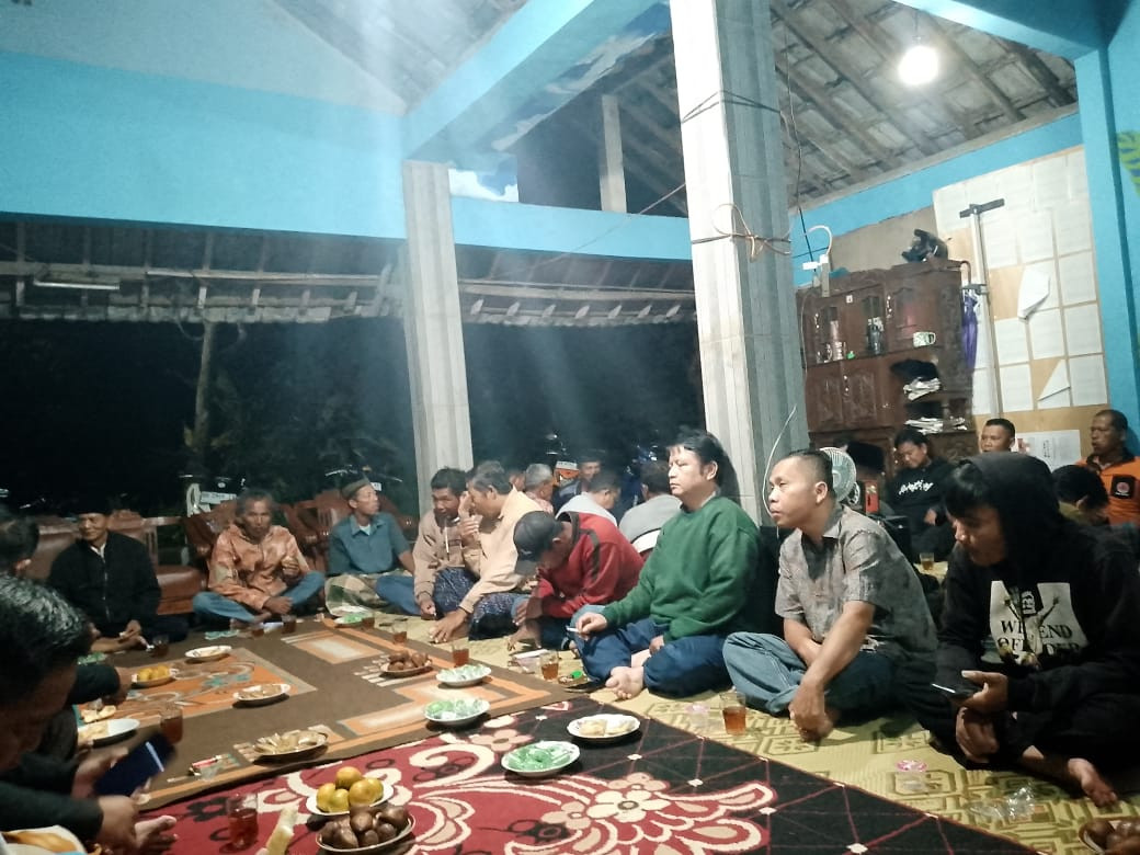 Musyawarah pembetukan rt dan rw padukuhan kemasan