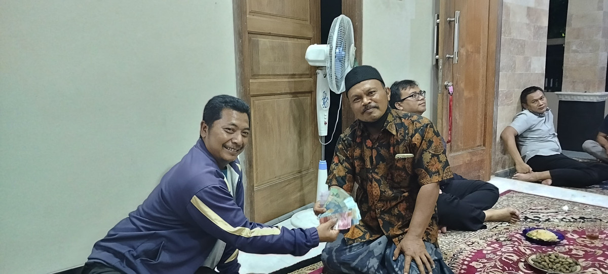 Arisan Bapak2 Rt 07 Pucangan
