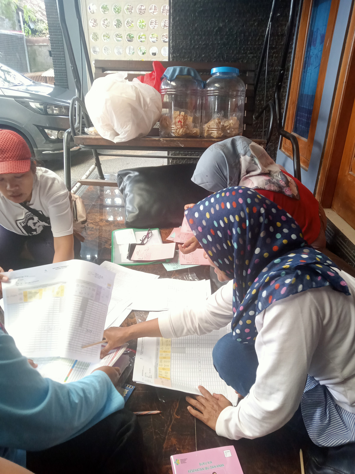 Laporan posyandu ngalian