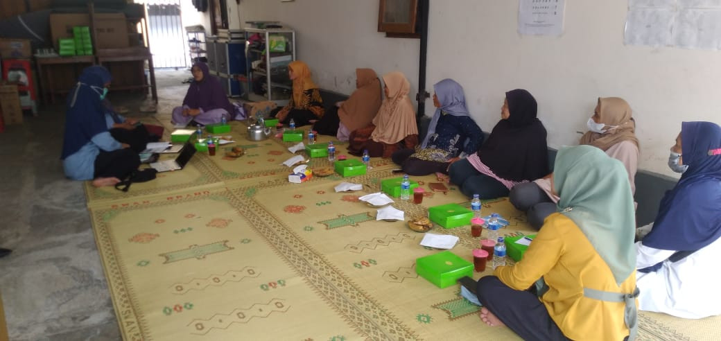 Pertemuan kader kesehatan dusun jetis
