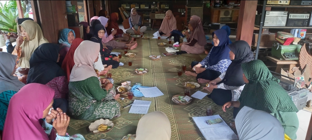 Pertemuan PKK dusun Kwadungan