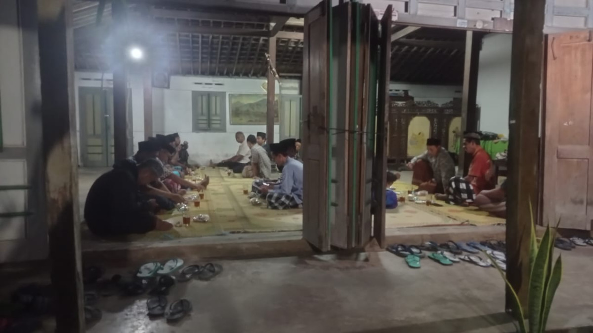 Sarasehan warga rt 4 dusun jetis