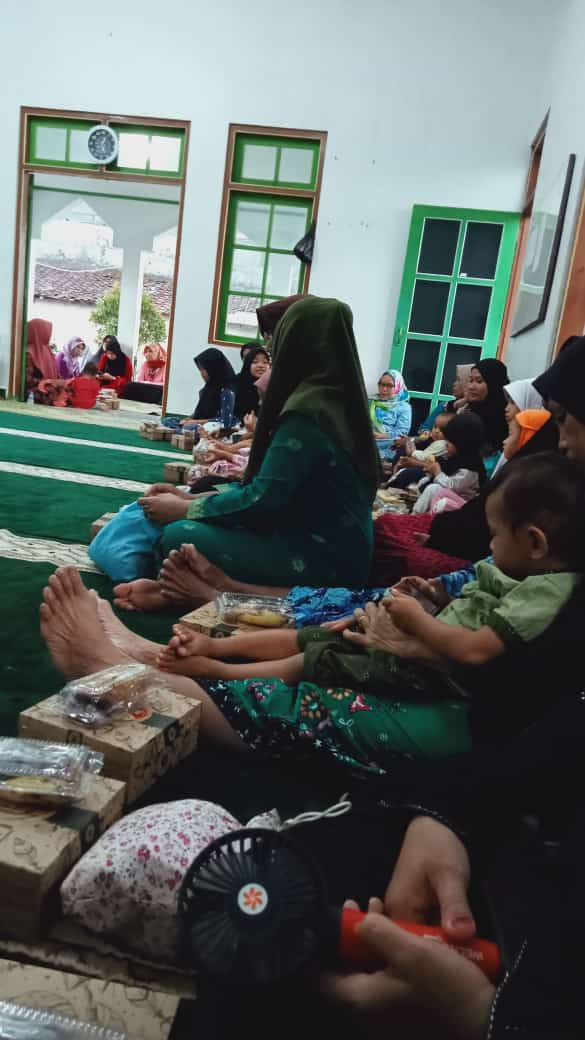 Yasinan rutin mushola Ar Rohim jetis