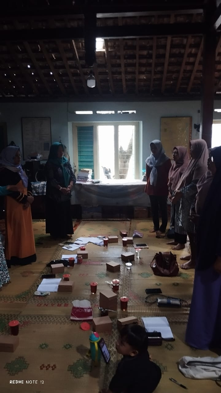 Pertemuan imp kelompok 2 kader Jetis