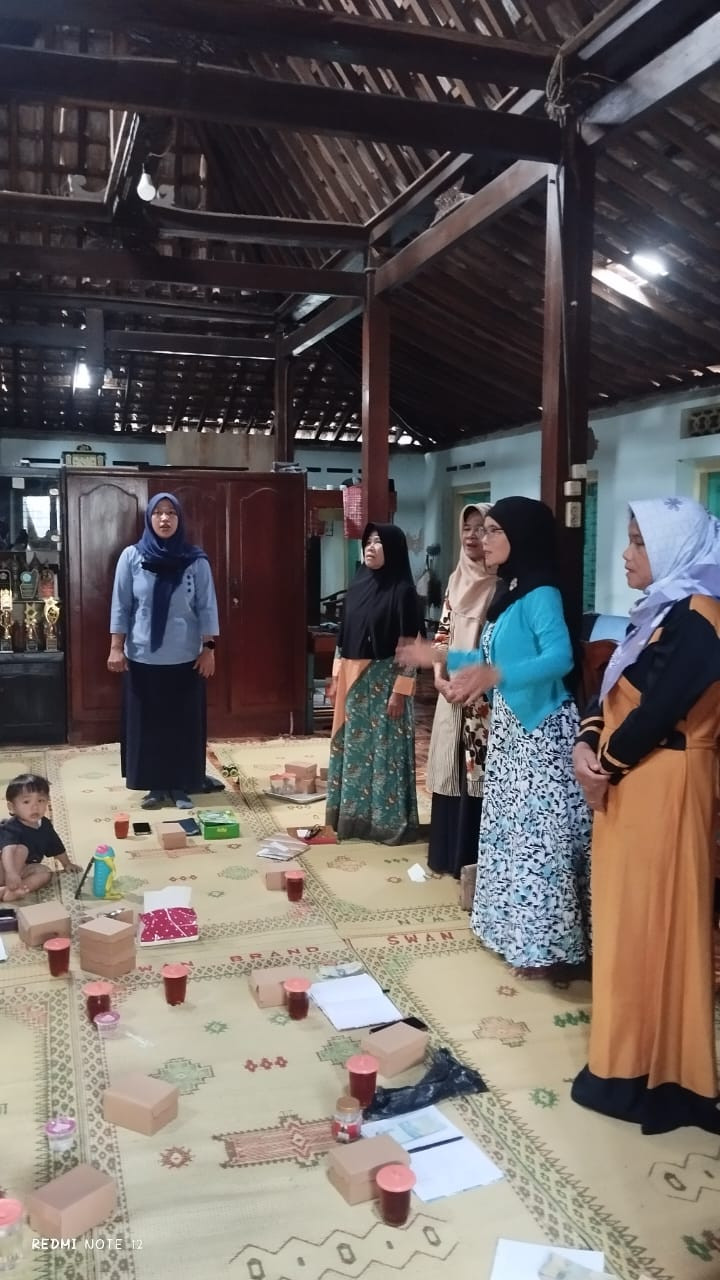 Pertemuan imp kelompok 2 kader Jetis