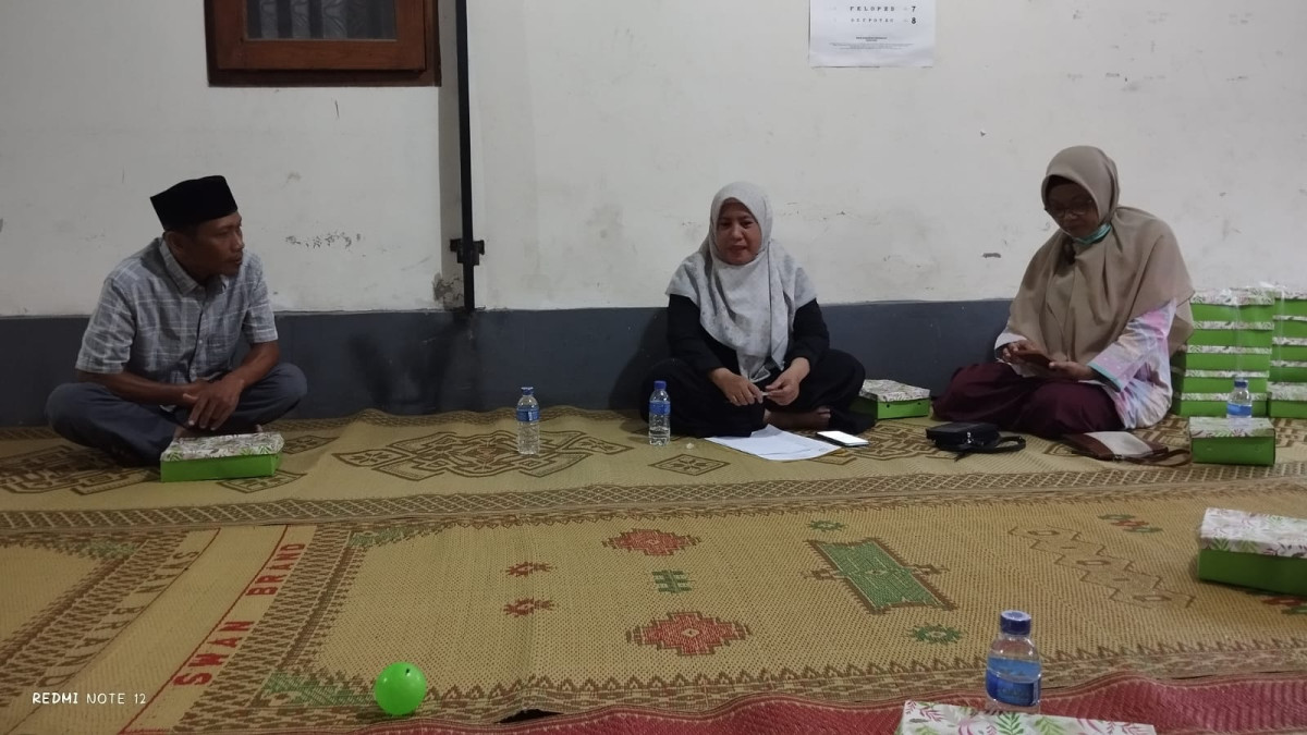 Pertemuan  nutrisionis puskesmas ngemplak 2 bersama kader kesehatan jetis