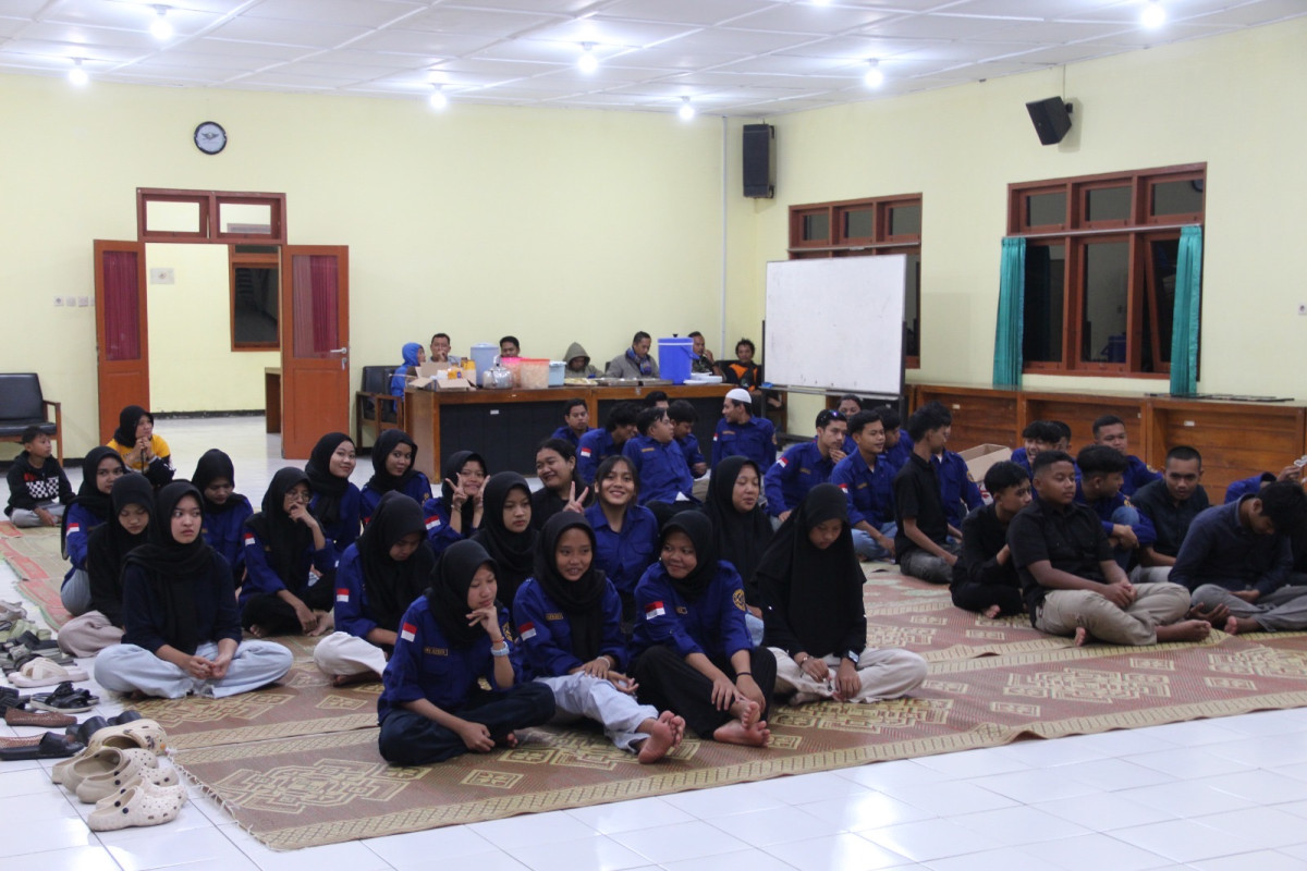 Makrab pemuda pemudi padukuhan klancingan