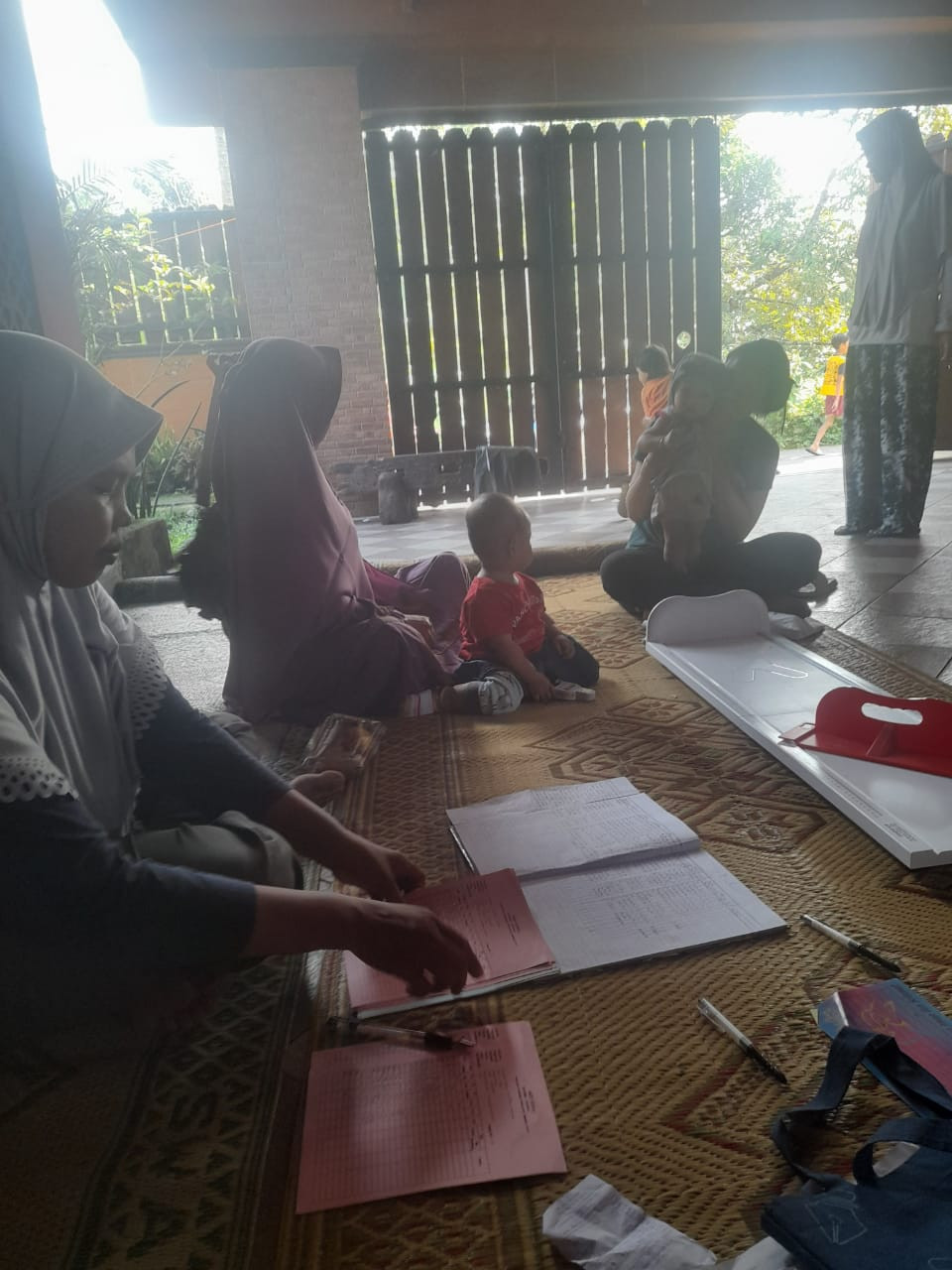 Posyandu balita bln Mei ( karanganyar)