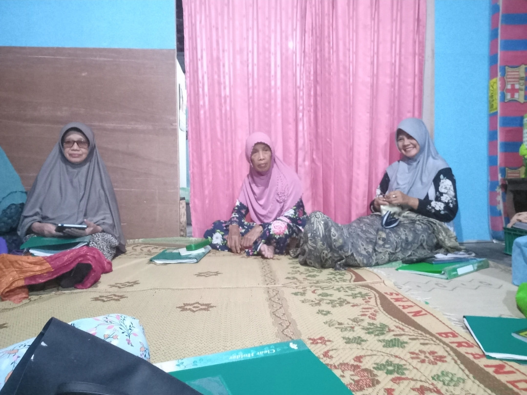 Yasinan ibu-ibu dusun Kwadungan