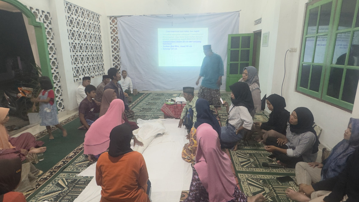 Arisan pkk pelatihan perjenazah padukuhan klancingan