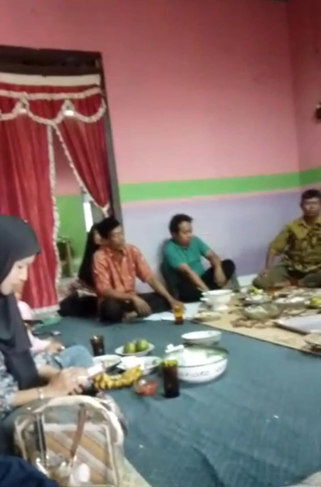 Pertemuan rutin pedagang jetis