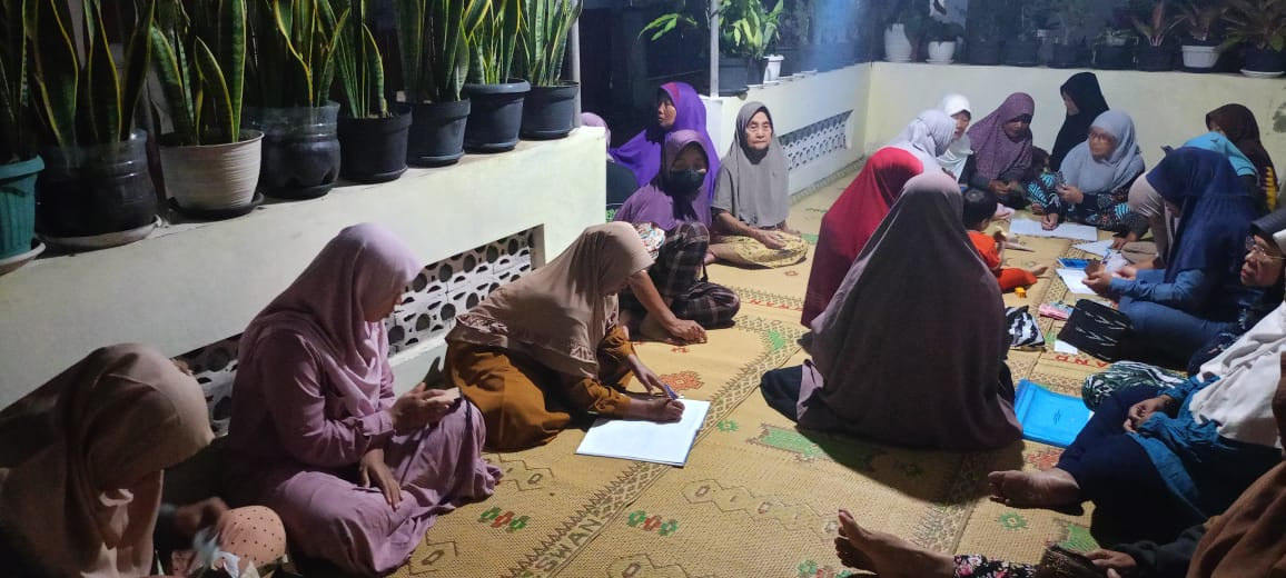 Pertemuan rutin dasawisma rt 4 jetis