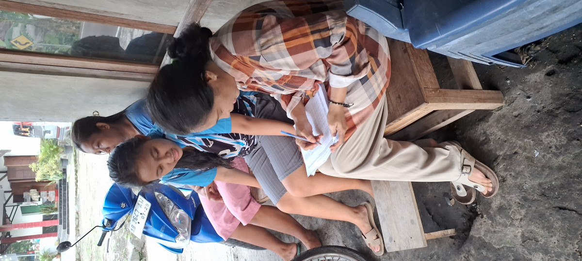 Kunjungan rumah remaja didusun kemasan