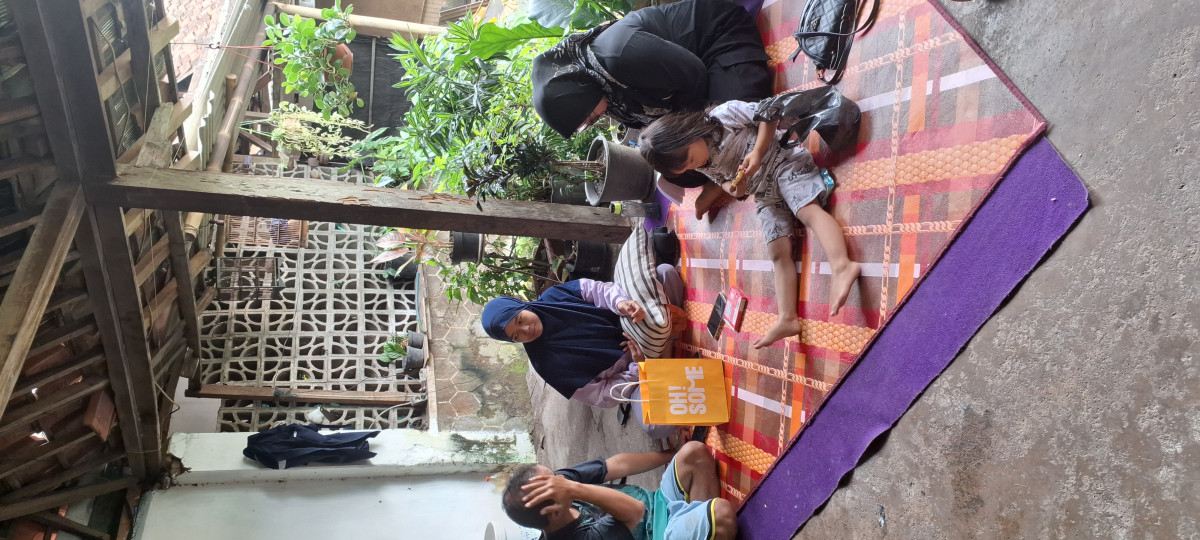 Kunjungan rumah bumil dengan kEK dipadukuhan kemasan