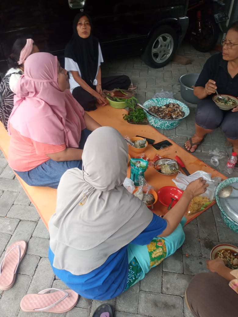 tim knsumsi ibu-ibu wahana praja