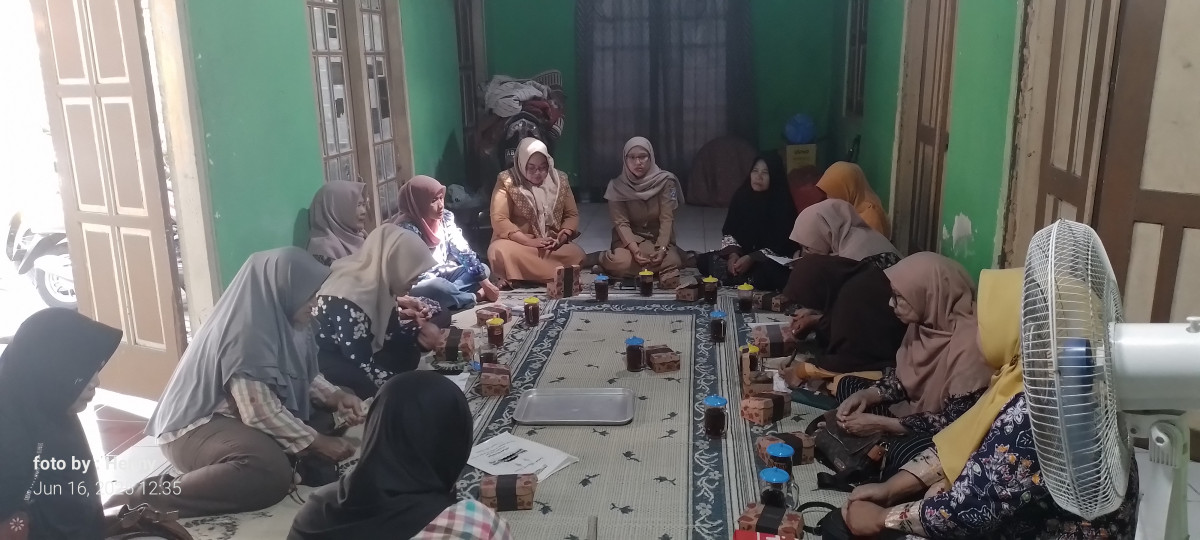 Pertemuan rutin IMP Kel 2 Widodomartani(Dalem)