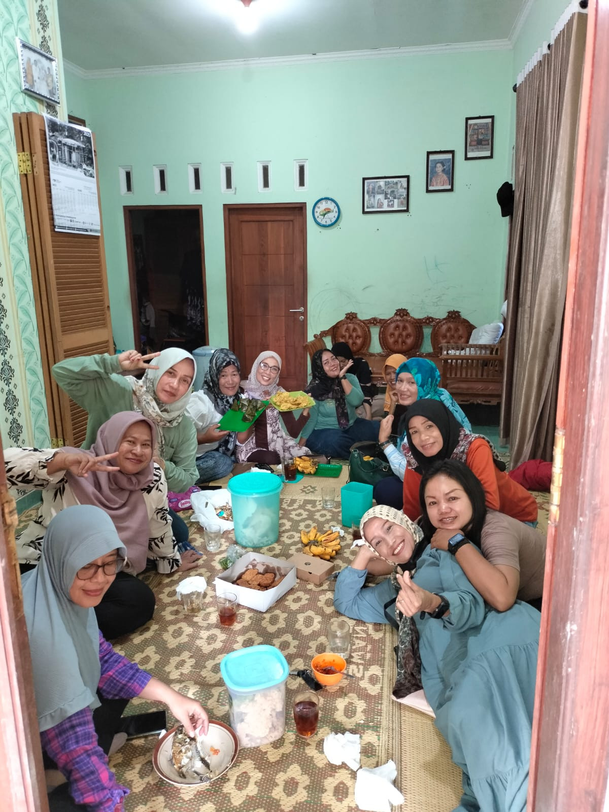 Arisan instruktur Ngemplak di Pakem(Dalem)