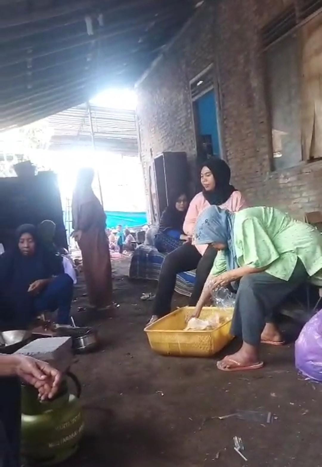 Rewang ibu ibu dusun jetis