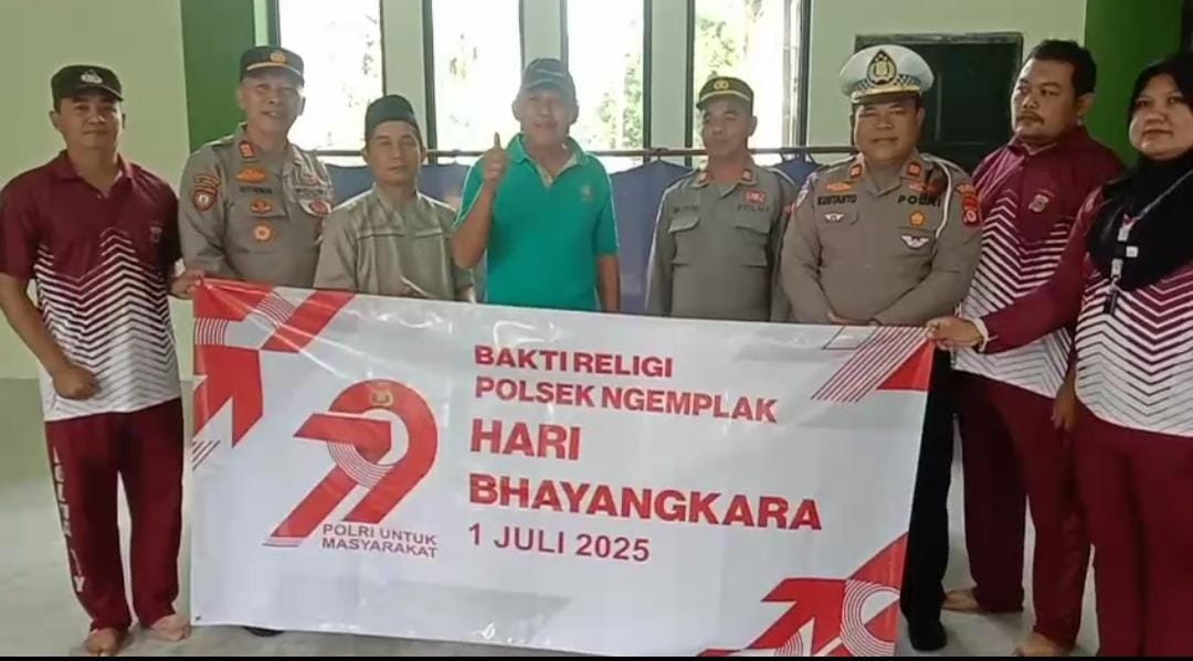Baksos polsek ngemplak di masjid miftahul khasanah jetis