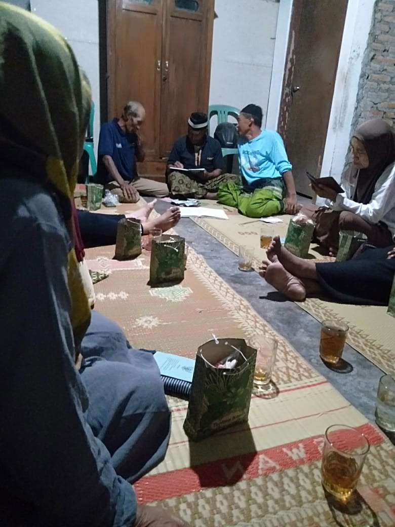 Arisan Minggu Wage  RT 01 dusun Karanganyar