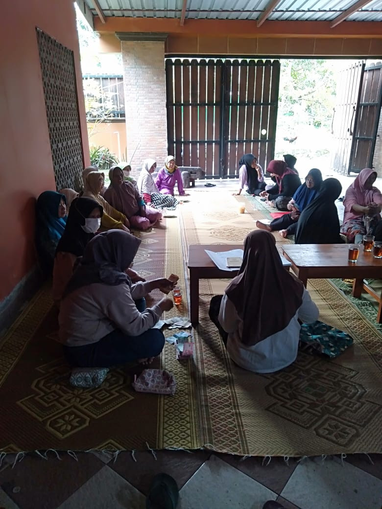 Pertemuan PKK dusun karanbfvbb