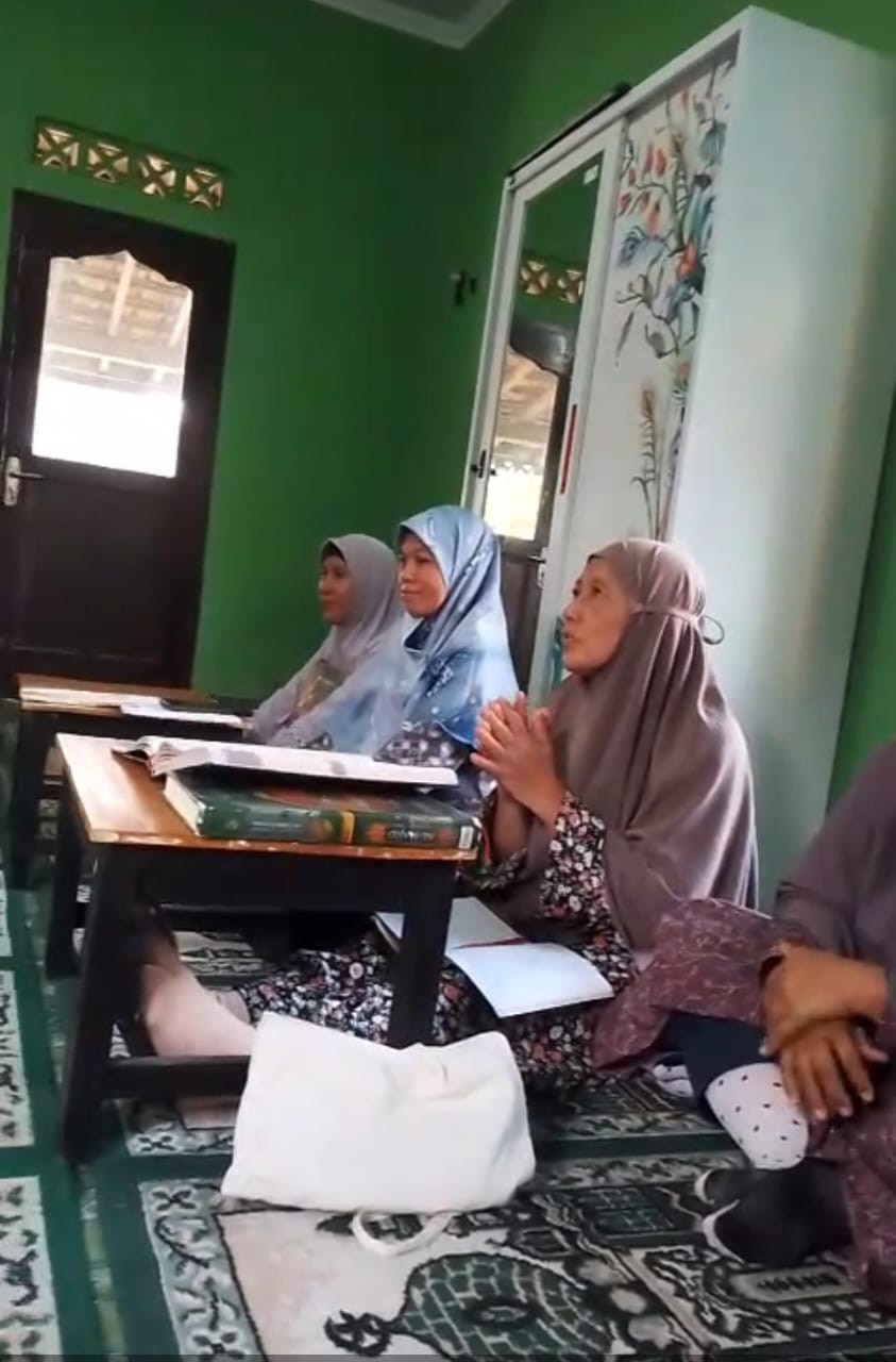 Kajian rutin mushola al hidayah jetis