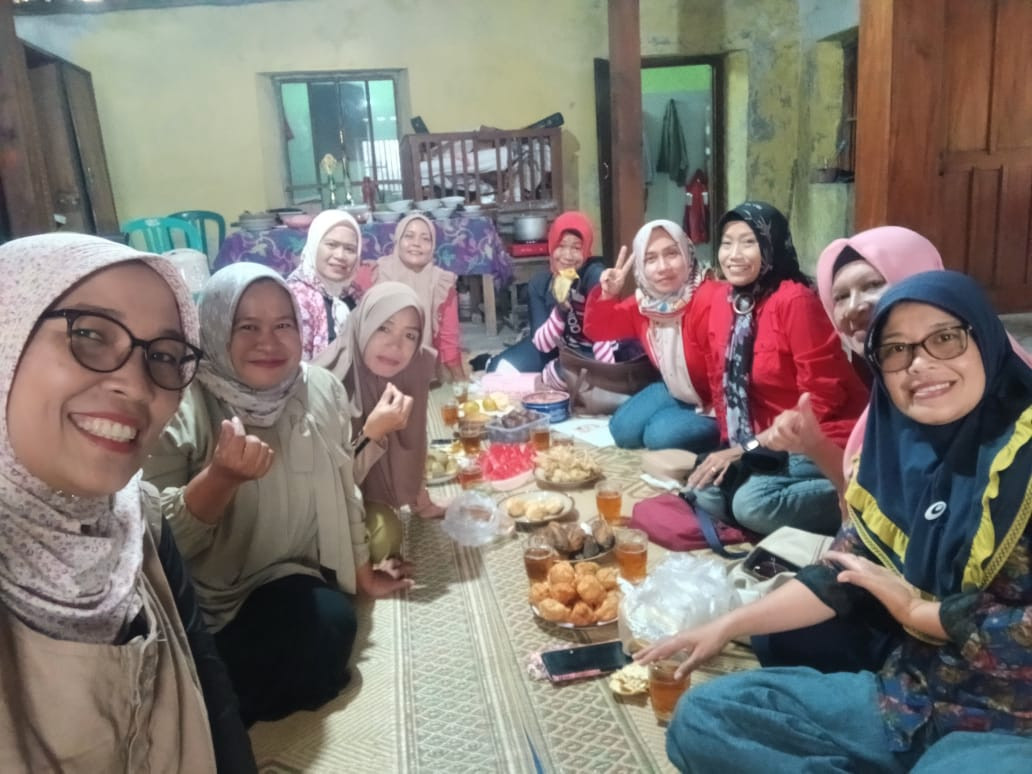 Arisan instruktur Ngemplak ( ngalian )