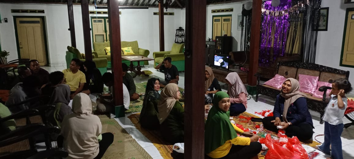 Sarasehan warga rt 5 jetis