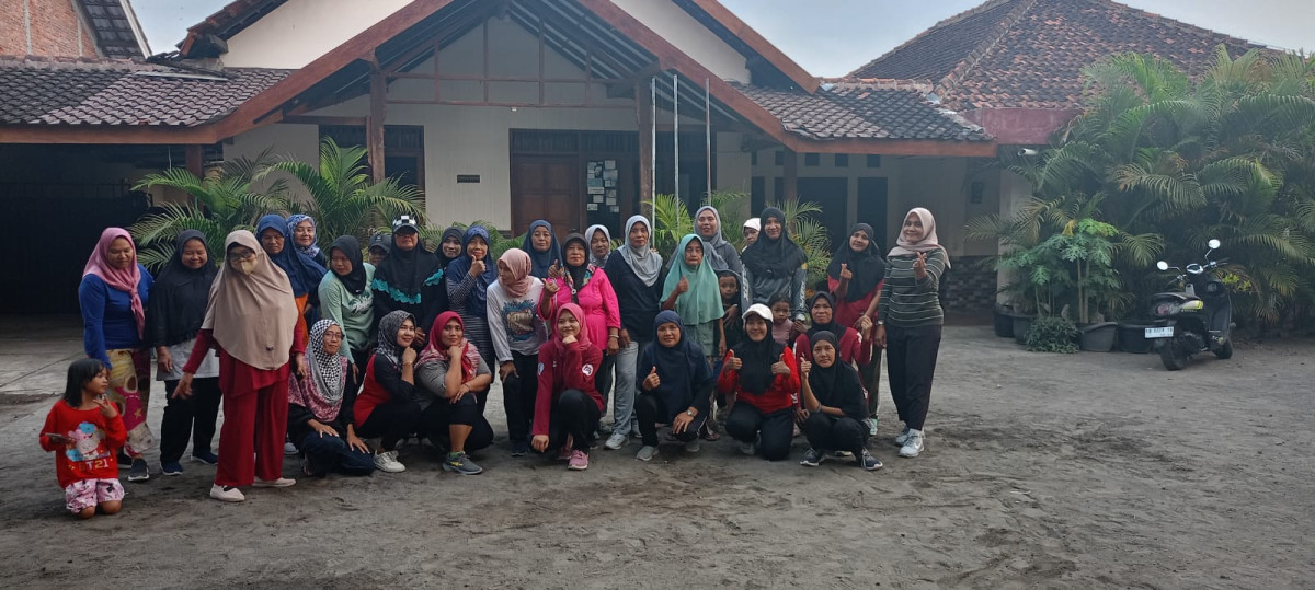 Senam bersama ibu ibu jetis