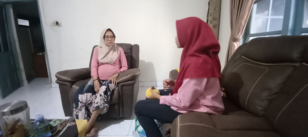 Kunjungan Ibu Hamil oleh Kader dusun Kwadungan