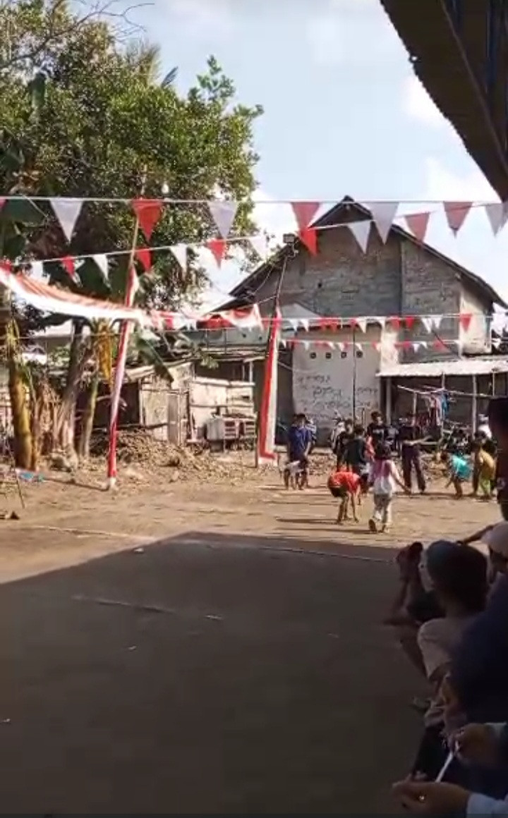 Lomba anak-anak untuk memperingati HUT RI yg ke 80 Dalem