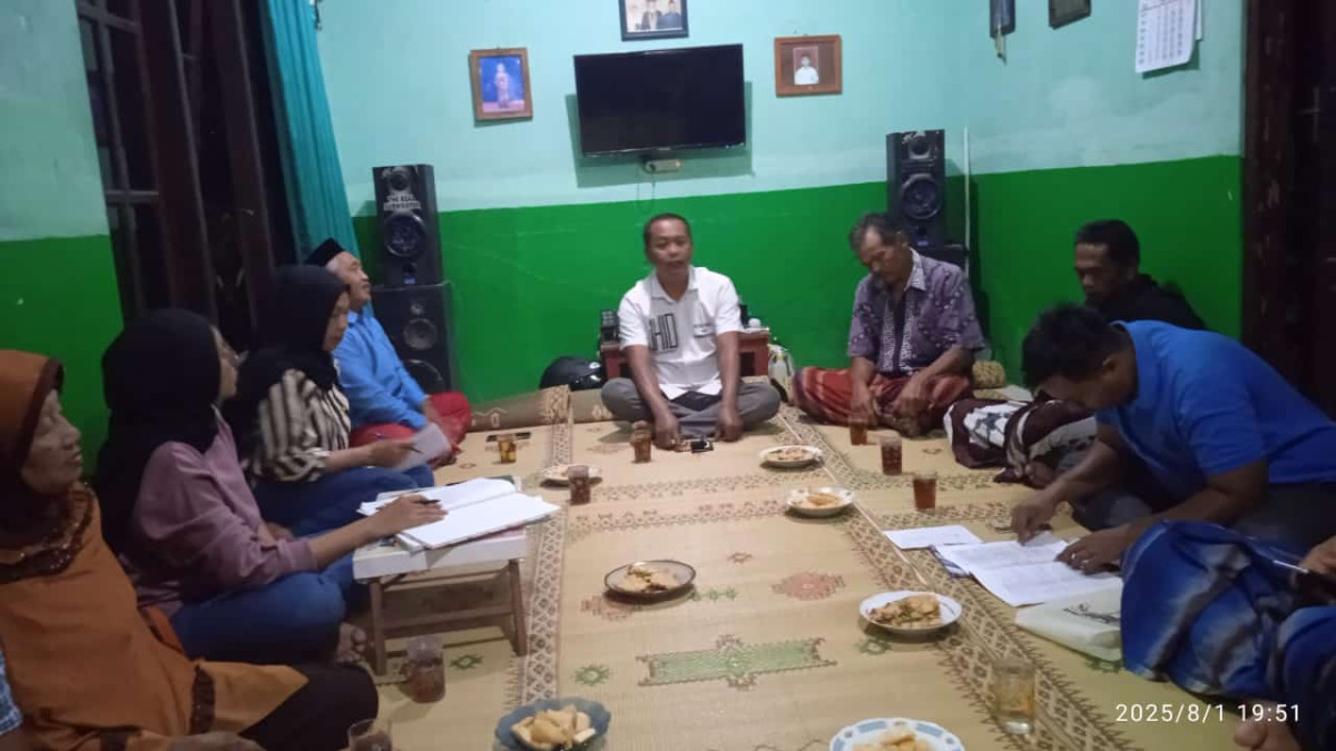 Pertemuan rutin RT 01