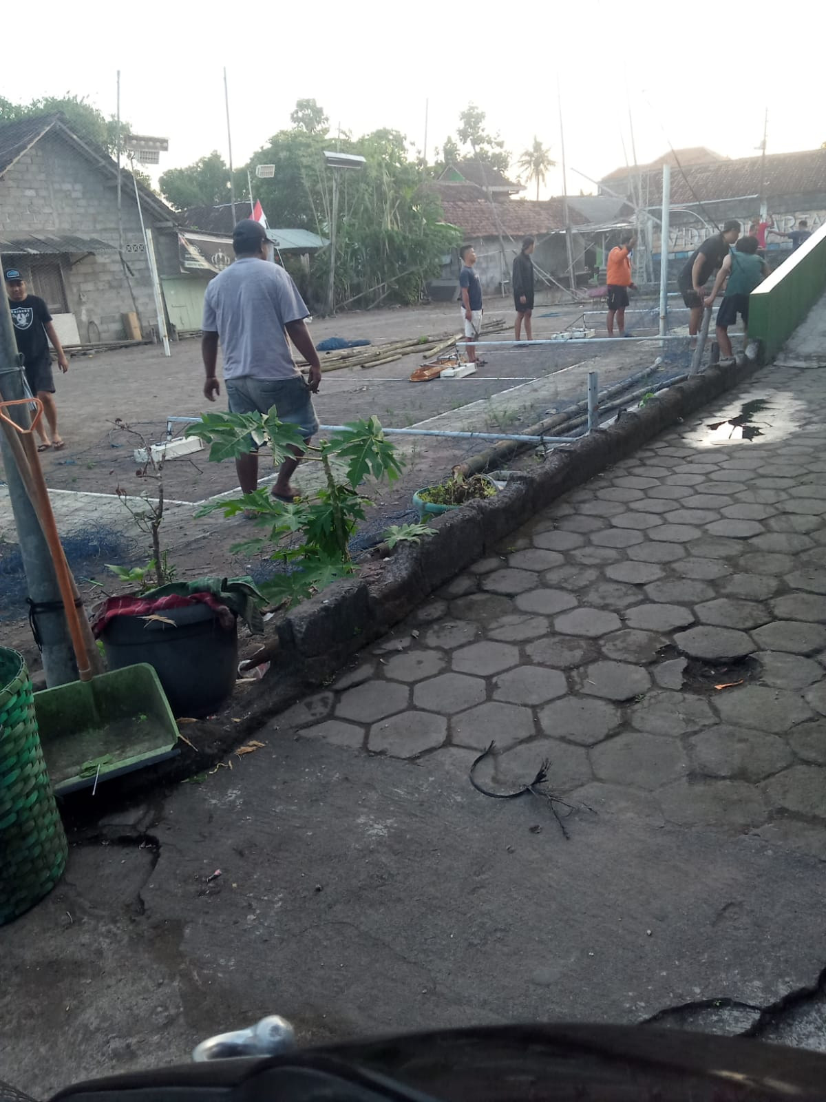 Gotong royong dusun jimat