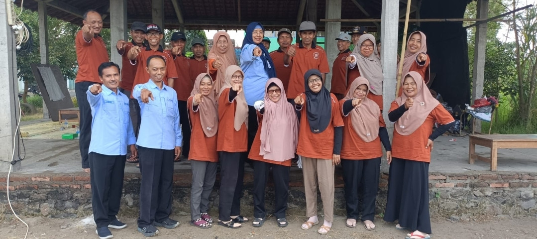 Penutupan SLPHT Tanaman Padi dusun Kwadungan