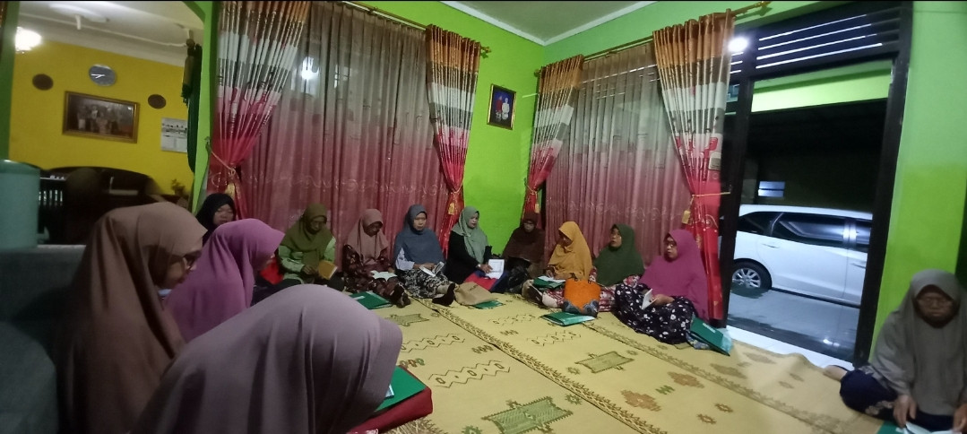 Tasinan rutin ibu-ibu dusun Kwadungan