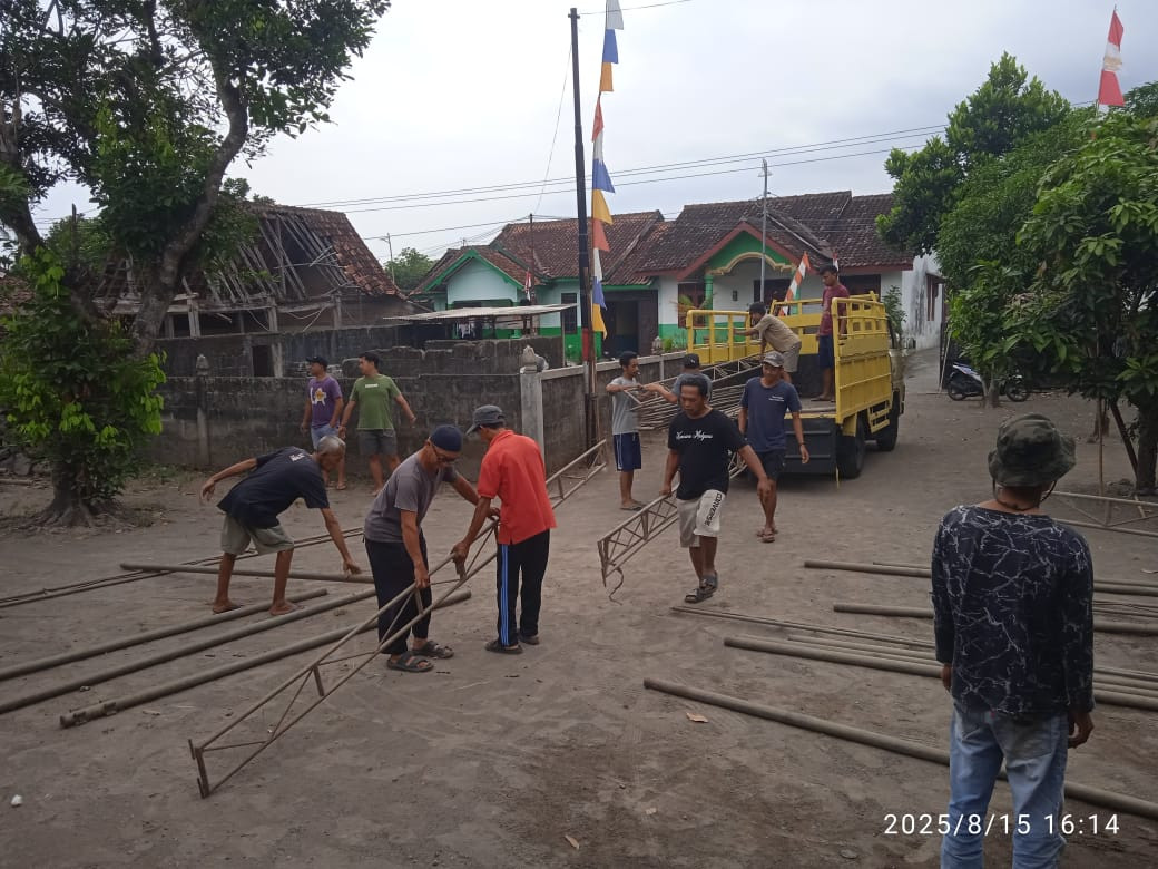 Kerja Bakti Dusun Ganjuran